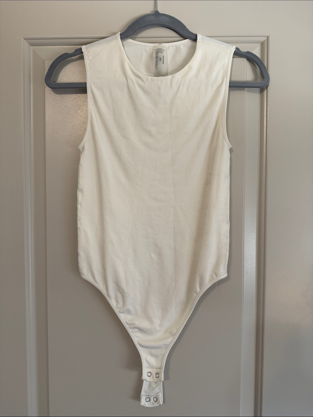 Urban Rebel bodysuit sleeveless thong snap white S/M NWOT